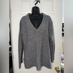 Vince Women’s Wool Alpaca Blend Gray V-Neck Soft Knit Pullover